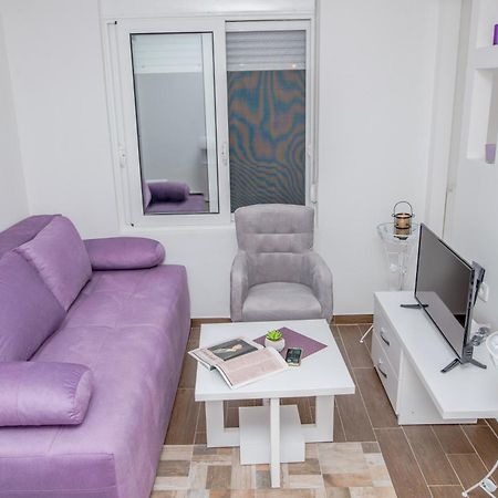 Apartments Tina Utjeha-Bušat Eksteriør billede
