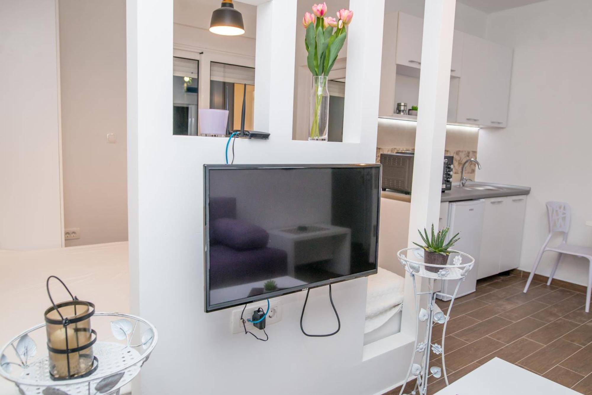 Apartments Tina Utjeha-Bušat Eksteriør billede